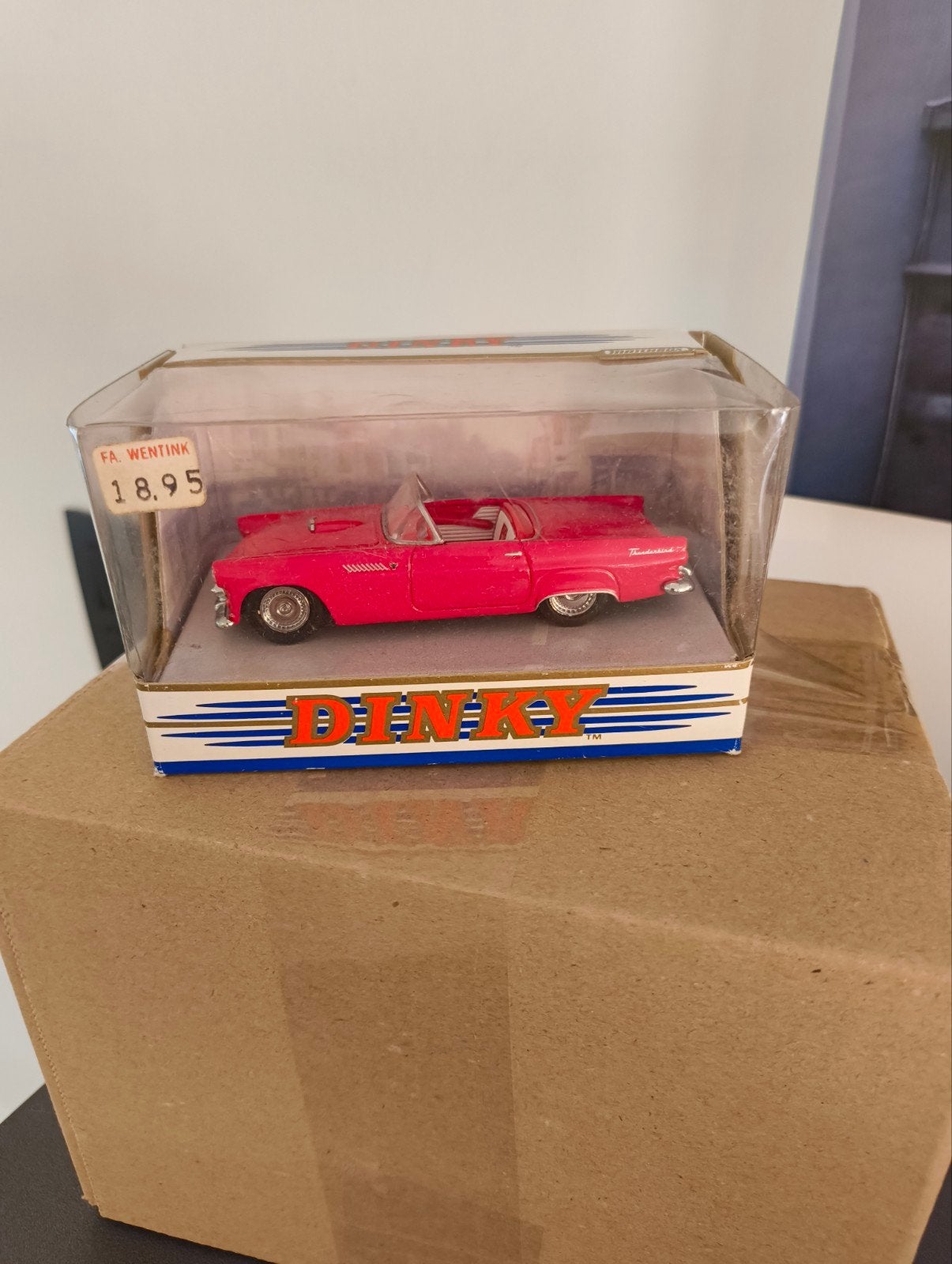 Ford Thunderbird DY-31, Enlèvement ou Envoi, Dinky Toys