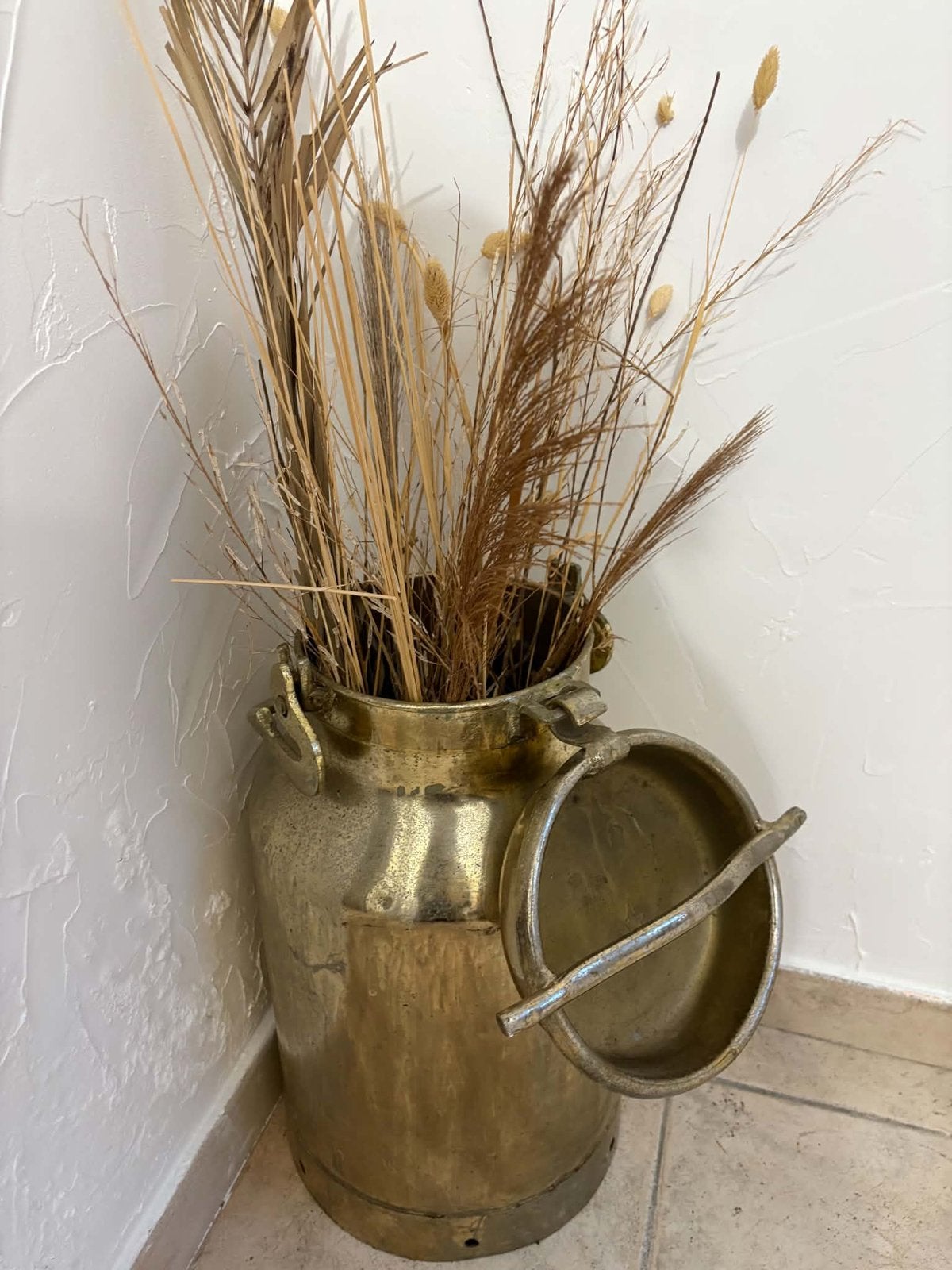Pot a lait, Enlèvement, Comme neuf