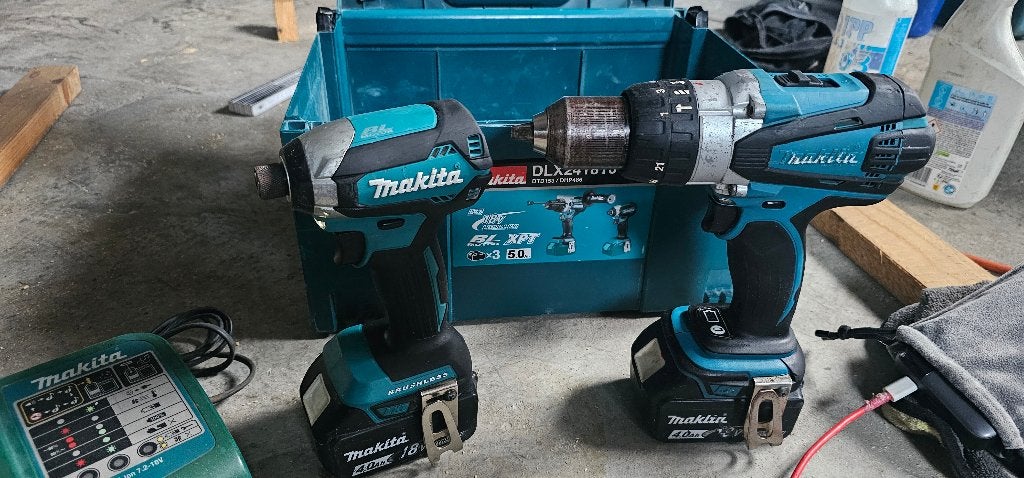 Makita 2 18v accu machines, Enlèvement, Utilisé, Vitesse variable, Foreuse et Perceuse