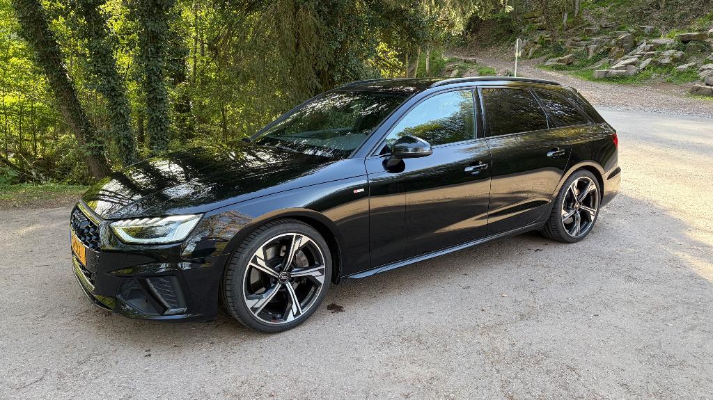 Audi A4 Avant 45 Tfsi Quattro S-Line, Auto's, Audi, Automaat, Zwart, Particulier, 180 kW