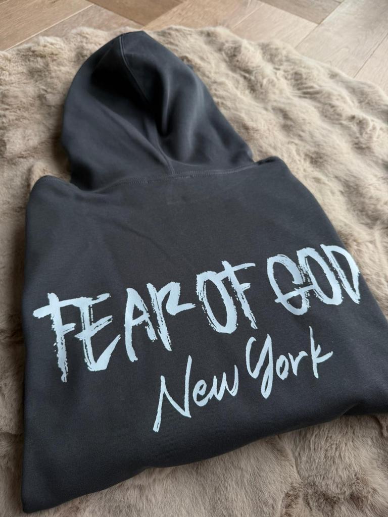 Essentials hoodie M zwarr, Enlèvement ou Envoi, Neuf, Taille 48/50 (M)