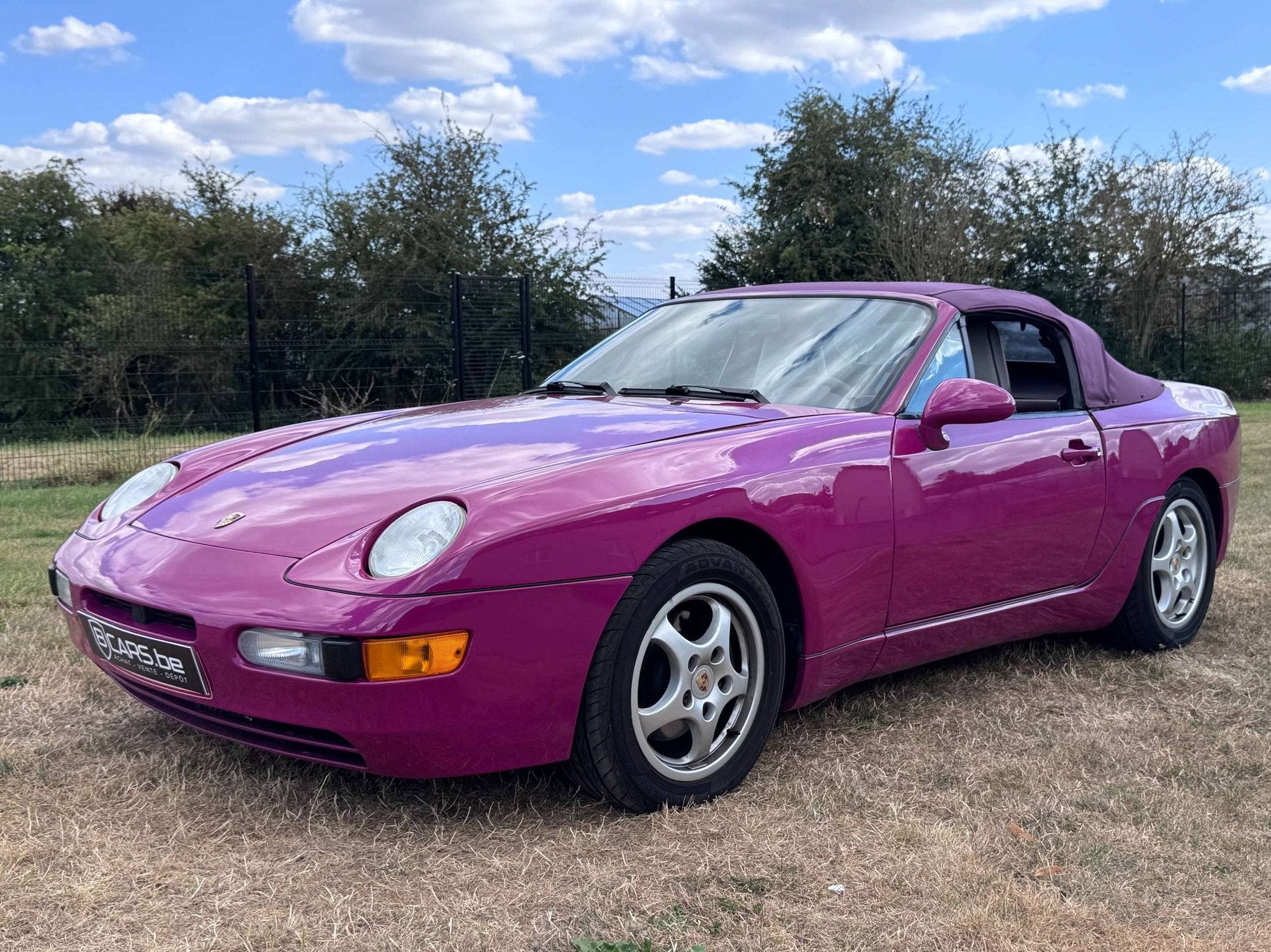 Porsche 968 Cabriolet RUBYSTONE OVER APRICOT AND MAGENTA ULT, foto 5