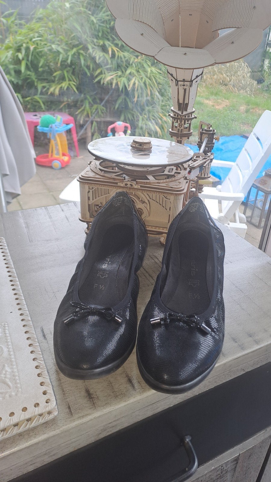 Chaussures Tamaris point 41 20e, Enlèvement ou Envoi