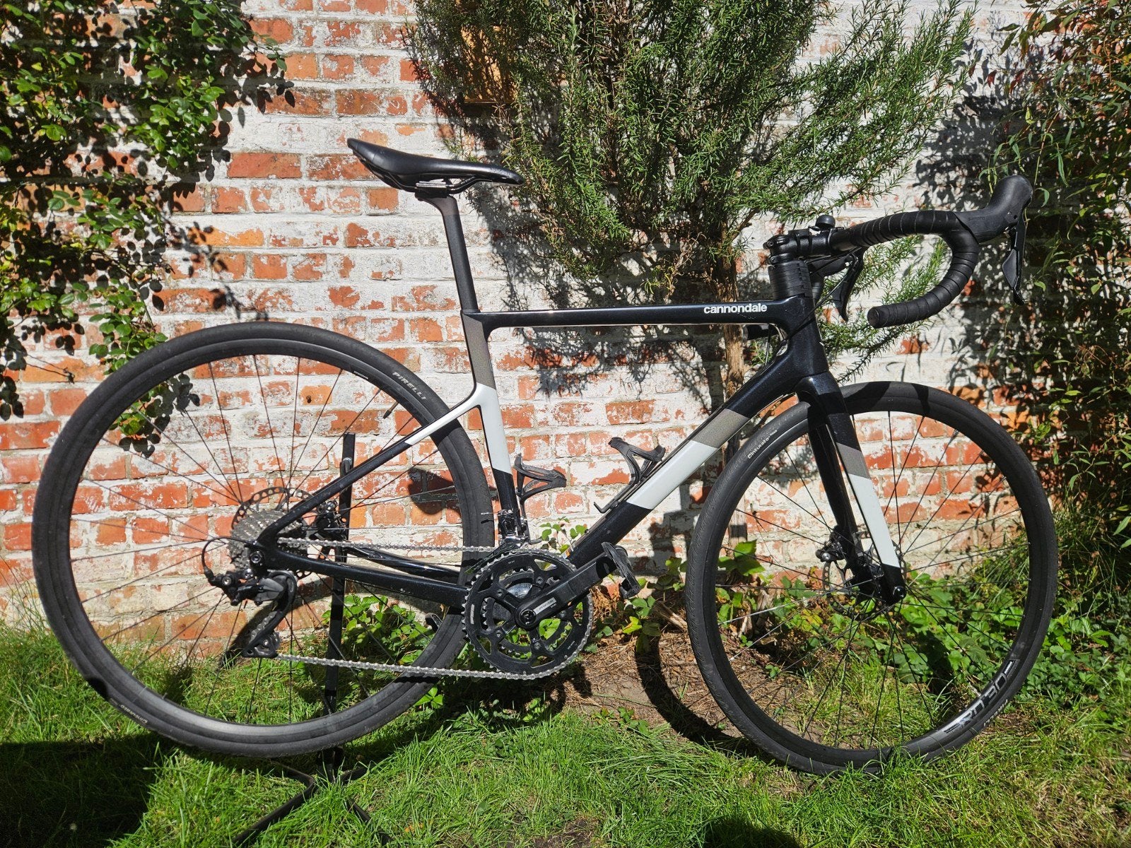 Cannondale Supersix Evo 105 - Carbon Disc - 2021, Vélos & Vélomoteurs, Autres marques, 10 à 15 vitesses, 49 à 53 cm, Enlèvement
