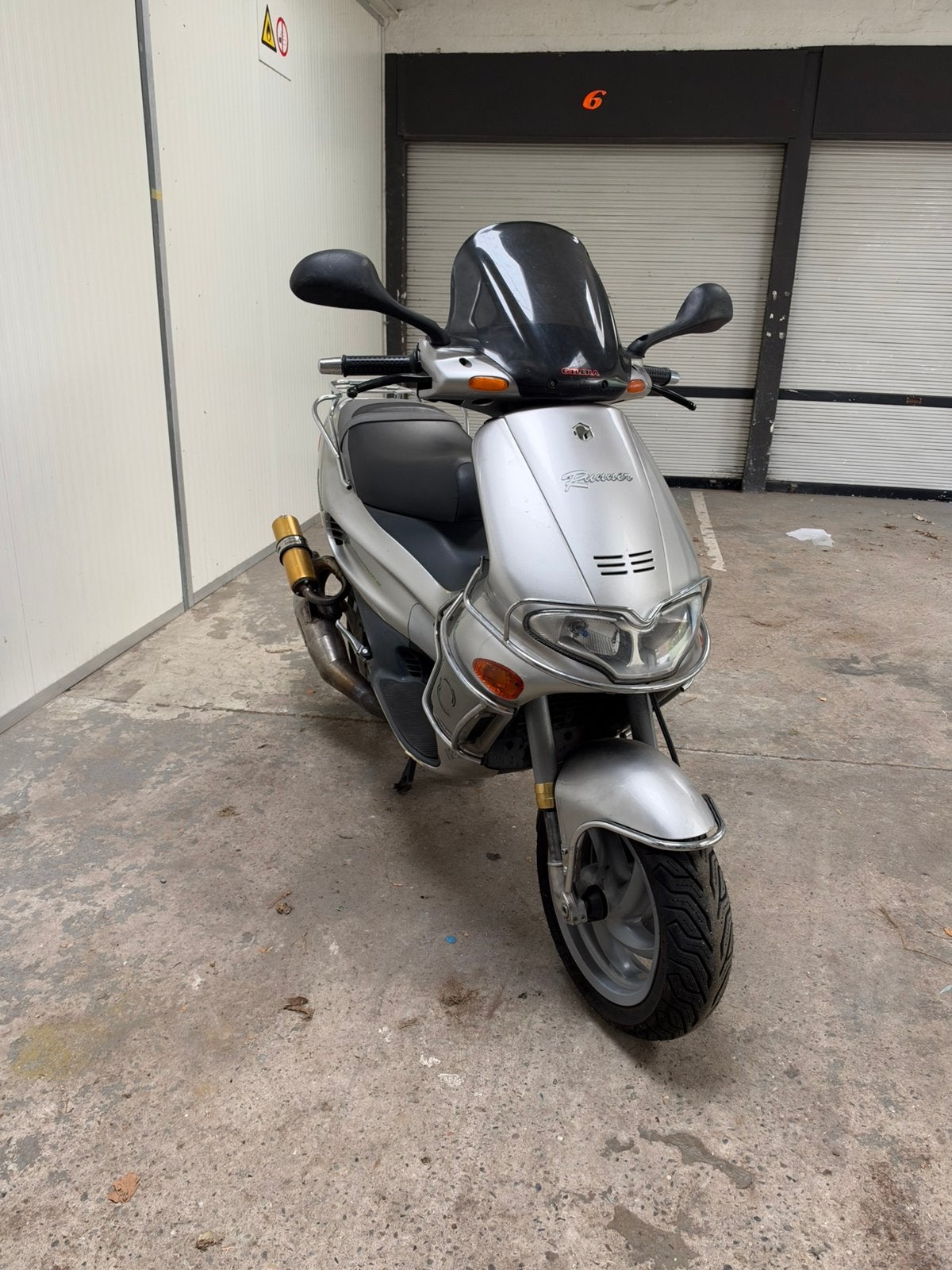 Gilera runner 172cc A1, Fietsen en Brommers, Ophalen, Benzine