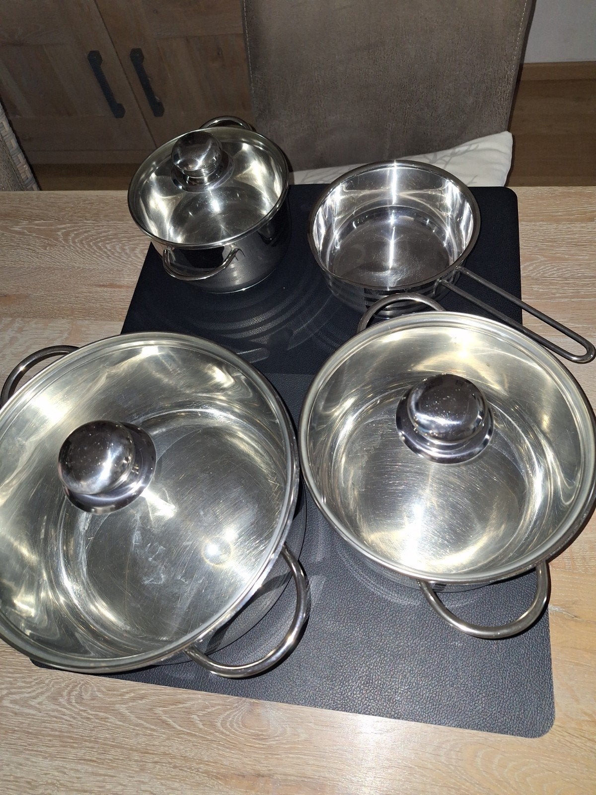 kookpotten te koop ook voor inductie, Ophalen, Zo goed als nieuw