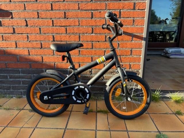Jongensfiets 14 inch, Fietsen en Brommers, Fietsen | Jongens, Gebruikt, 14 inch of minder, Handrem, Terugtraprem, Ophalen