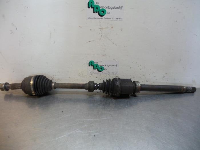 Aandrijfas rechts-voor van een Nissan NV200, Gebruikt, -, -, Ophalen of Verzenden