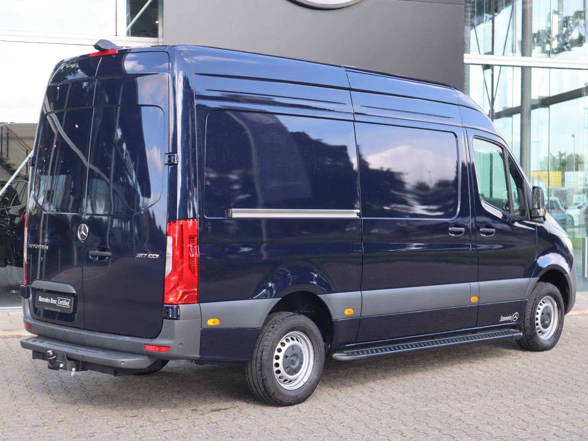 Mercedes-Benz Sprinter 317 CDI L2H2 3.5T TREKHAAK NAVI CARPL, Automaat, 4 deurs, Used 1. Bestelwagens met ervaring., Euro 6