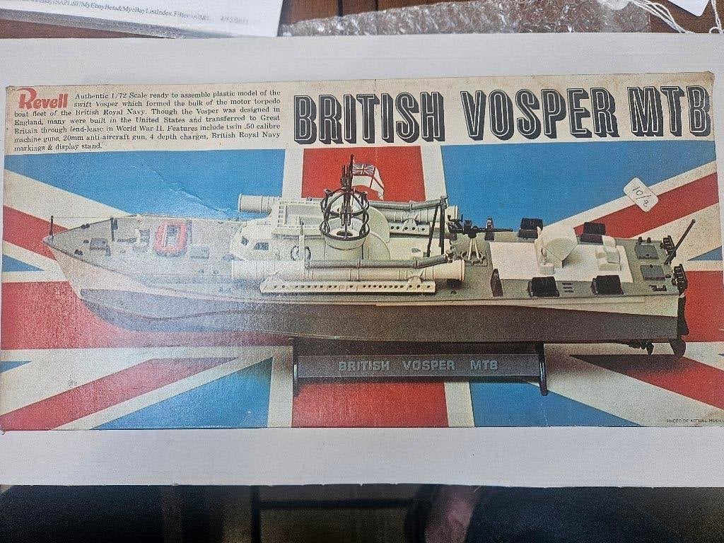 BOUWDOOS  REVELL BRITISH VOSPER MTB, Hobby en Vrije tijd, Modelbouw | Auto's en Voertuigen, Ophalen, Zo goed als nieuw, Revell