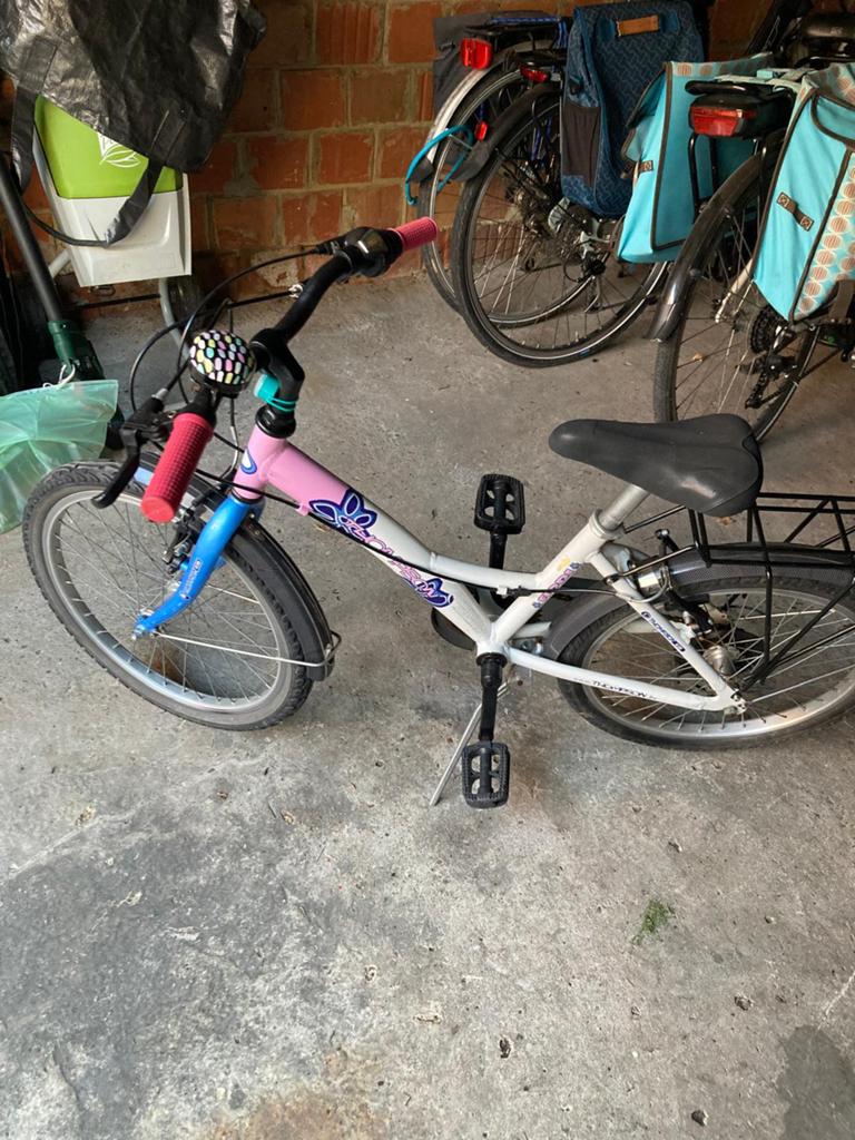Kinderfiets 20 inch ( 6 - 8 jaar ), Ophalen, Zo goed als nieuw