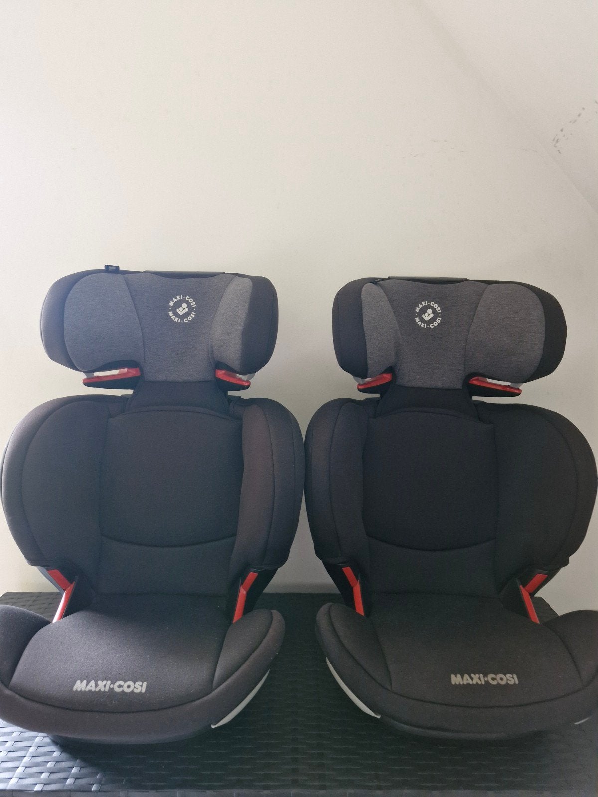 2 autostoelen Maxi cosi Rodifix Airprotect groep 2 en 3, Kinderen en Baby's, Autostoeltjes, Ophalen