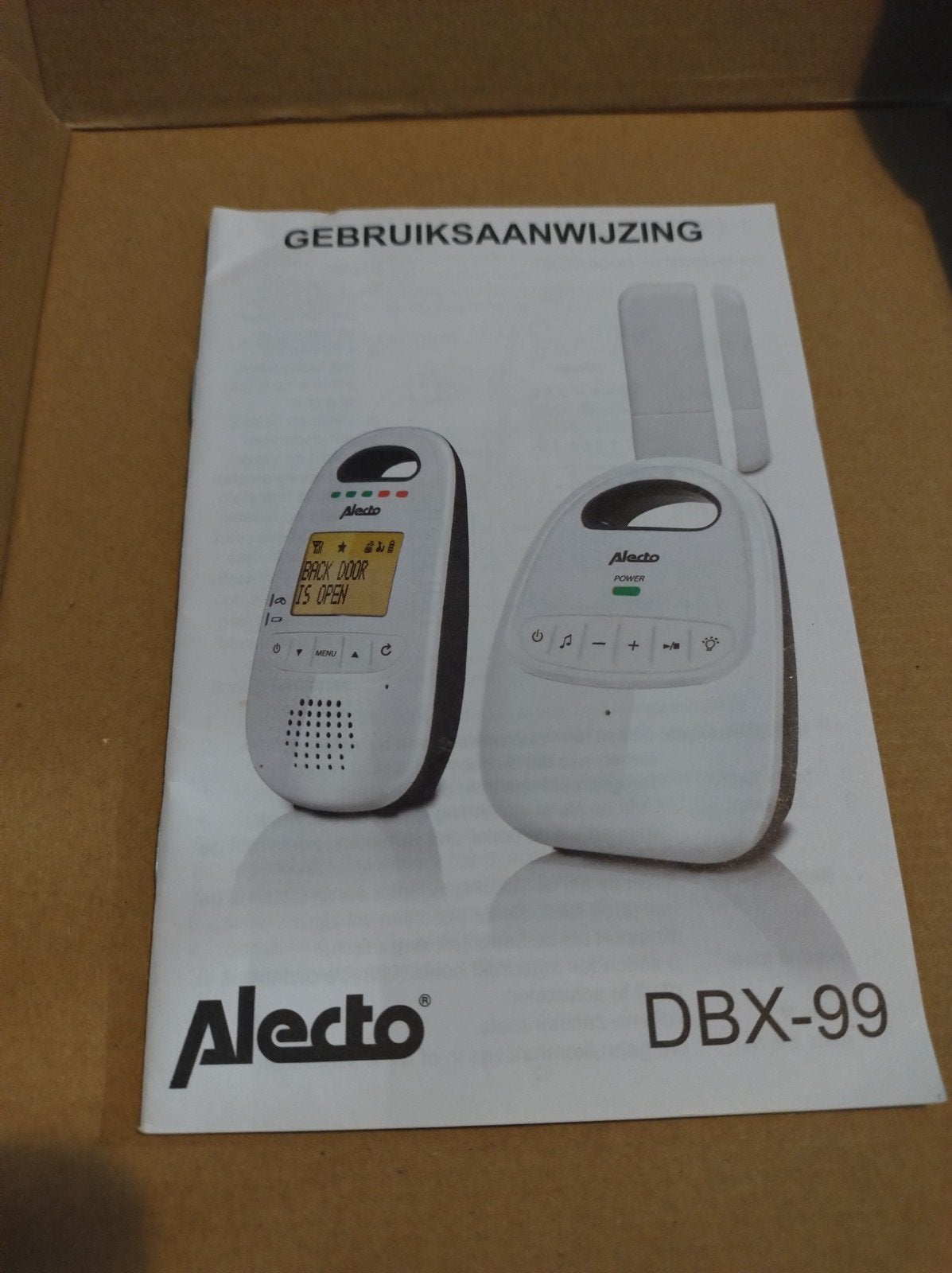 Alecto babyfoon met kamerbewaking, Kinderen en Baby's, Babyfoons, Ophalen, Zo goed als nieuw, Terugspreekfunctie