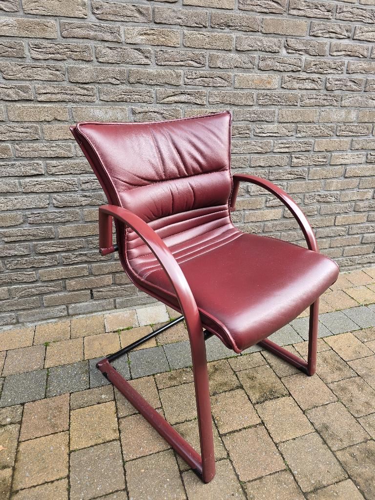 leder vintage stoel, Huis en Inrichting, Ophalen, Vintage, Leer, Zo goed als nieuw