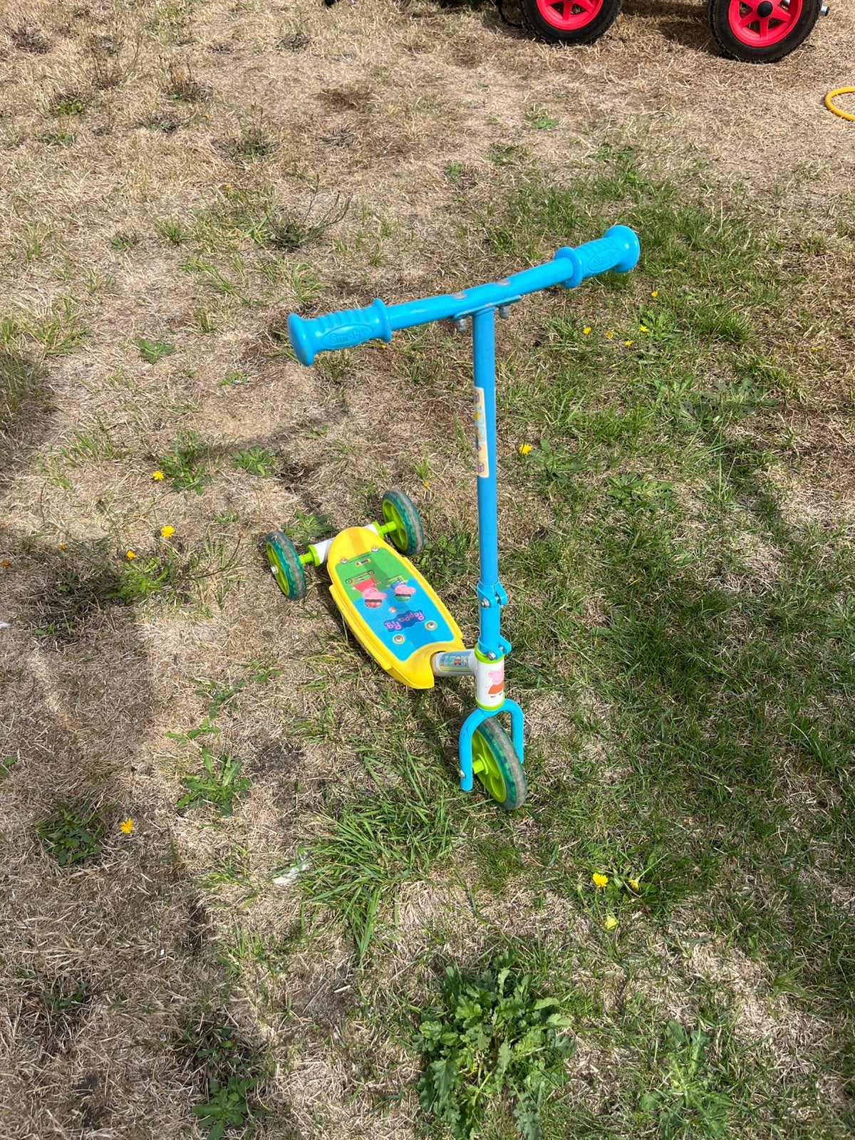 Peppa pig step, Fietsen en Brommers, Ophalen, Zo goed als nieuw