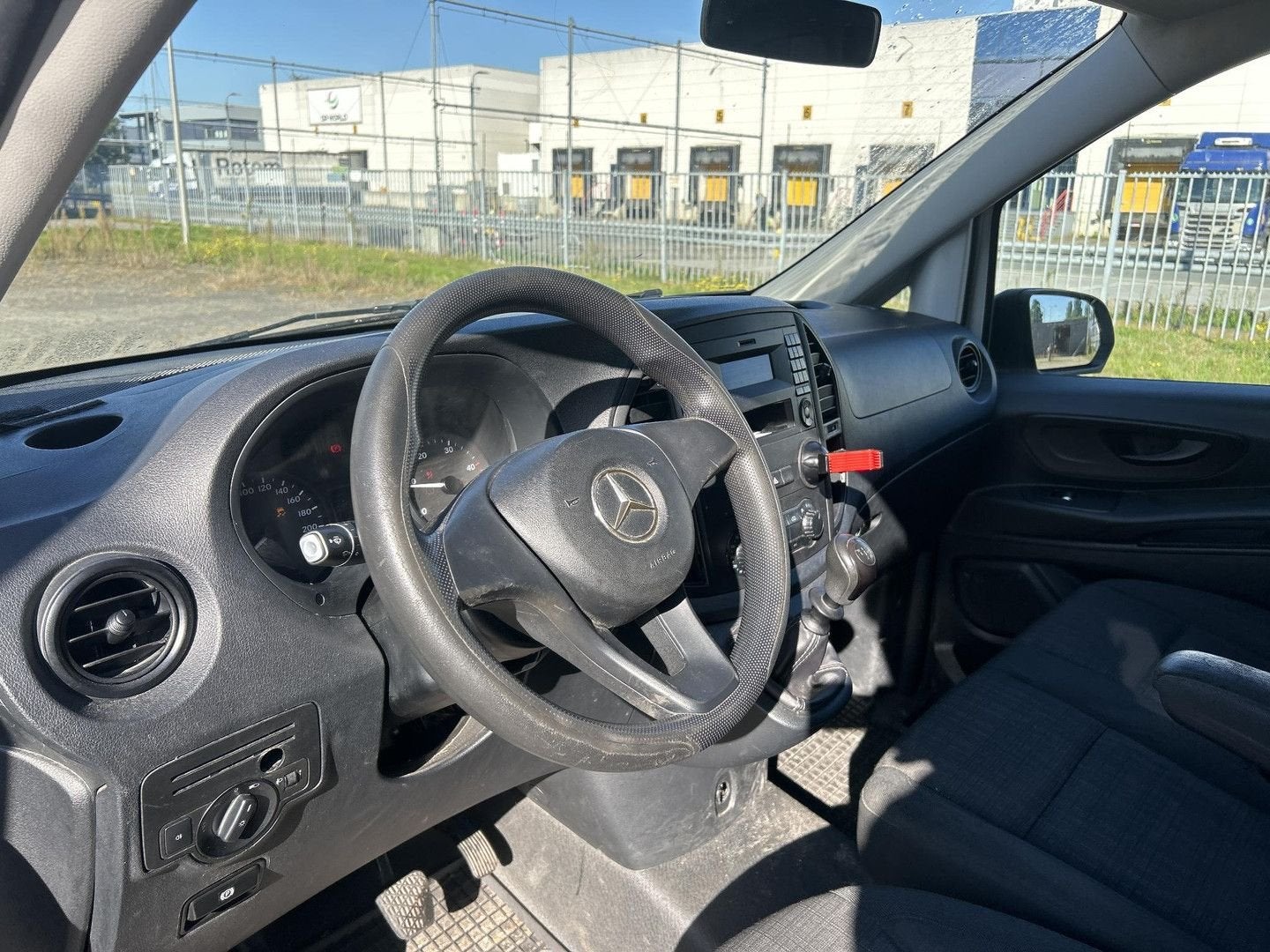 Mercedes-Benz Vito Tourer 109 BlueTEC Base Extra Lang | € 9., Auto's, Monovolume, Zwart, 164 g/km, Wit