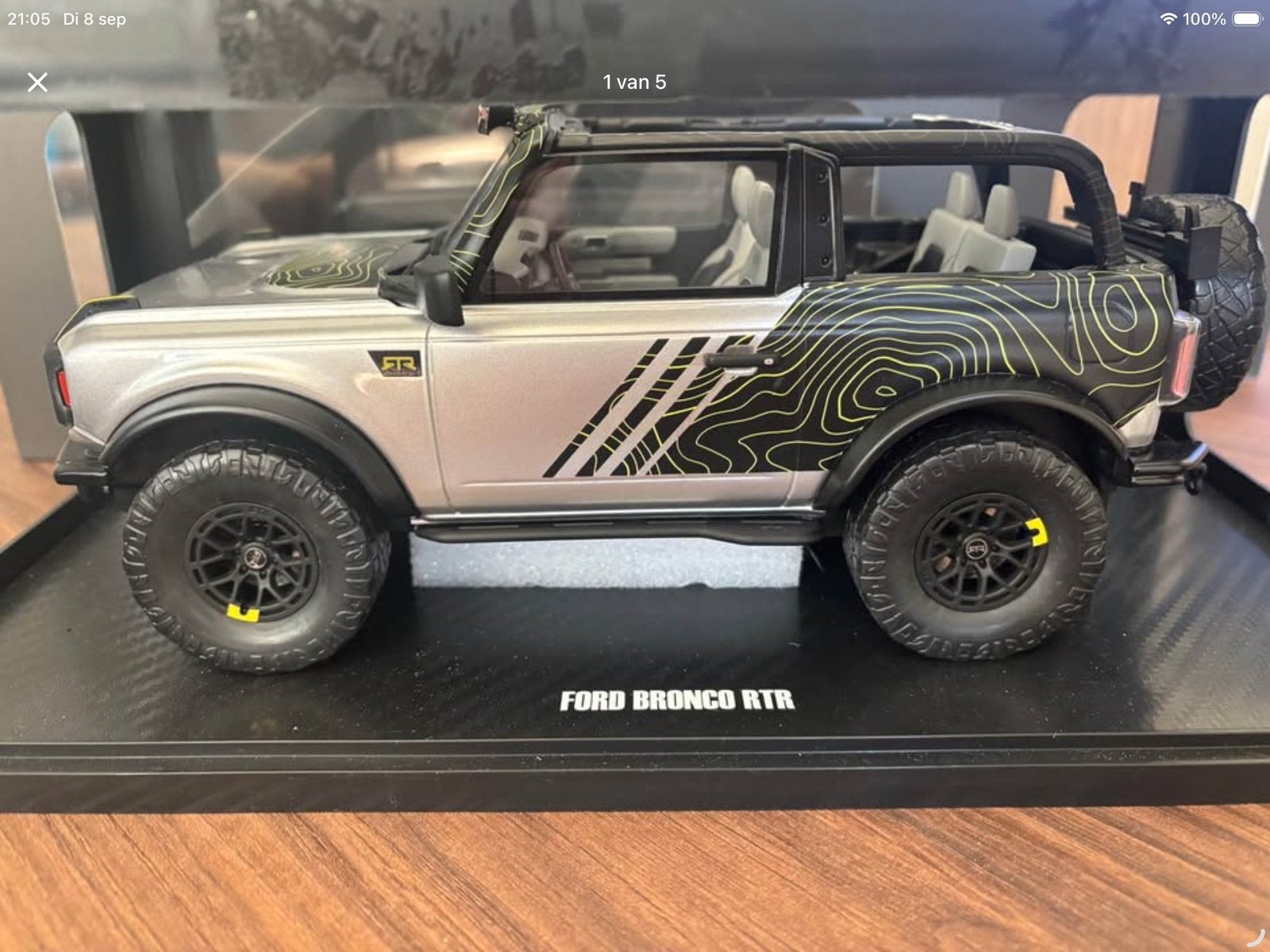 Ford bronco RTR editie 1:18 Gt spirit, Enlèvement, Comme neuf