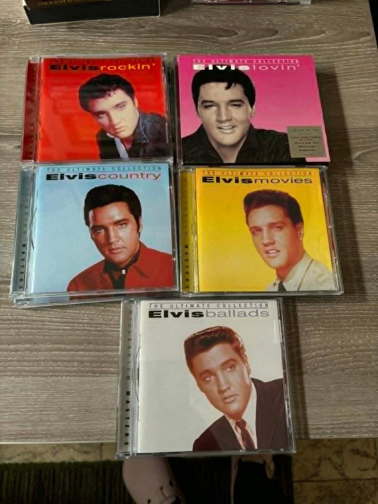 Elvis 5cd collectie, The ultimate collection. 20 euro., Cd's en Dvd's, Ophalen of Verzenden, Zo goed als nieuw, Rock-'n-roll, Boxset