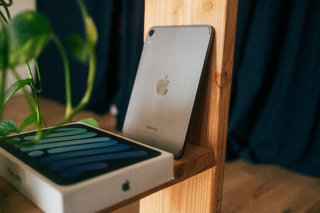 Apple iPad Mini 7 (128gb) met 5G, Ophalen, Apple iPad, 8 inch, Zo goed als nieuw