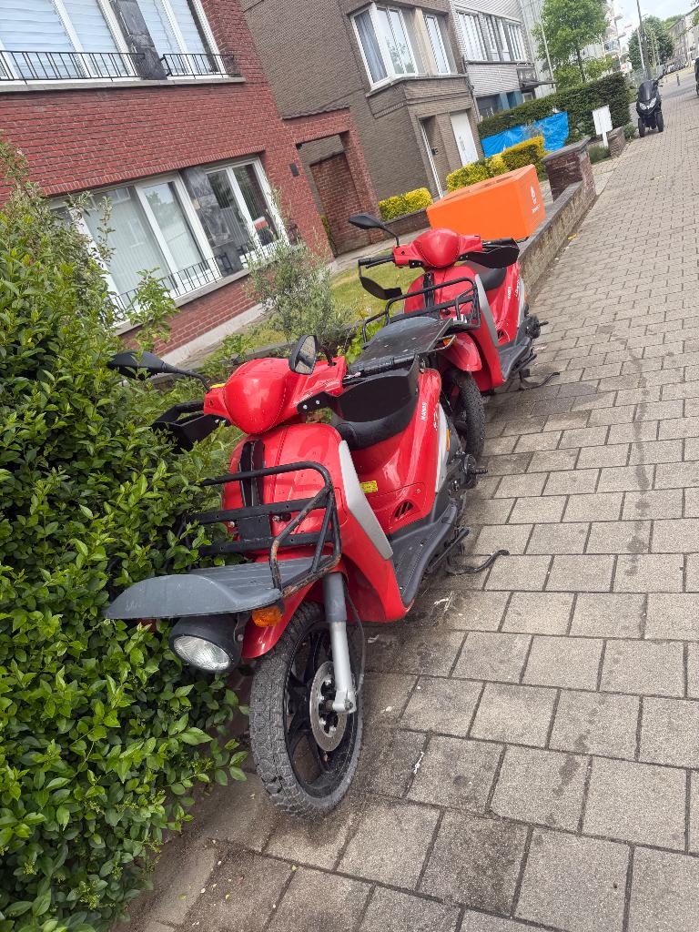 Piaggio Liberty 2 stuk, Ophalen