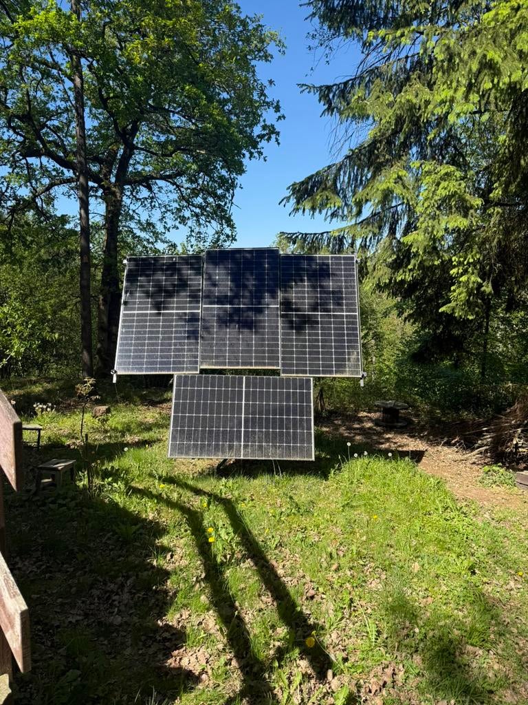 Complete off grid installatie, slechts 3 jaar oud., Ophalen, Zo goed als nieuw, Compleet systeem, 200 wattpiek of meer