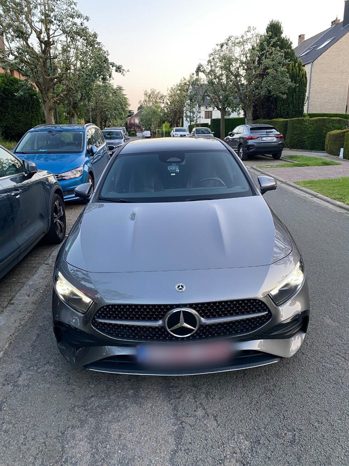 MERCEDES CLASS A 180 star Edition Essence, Autos, Cuir, Achat, CL, 5 portes