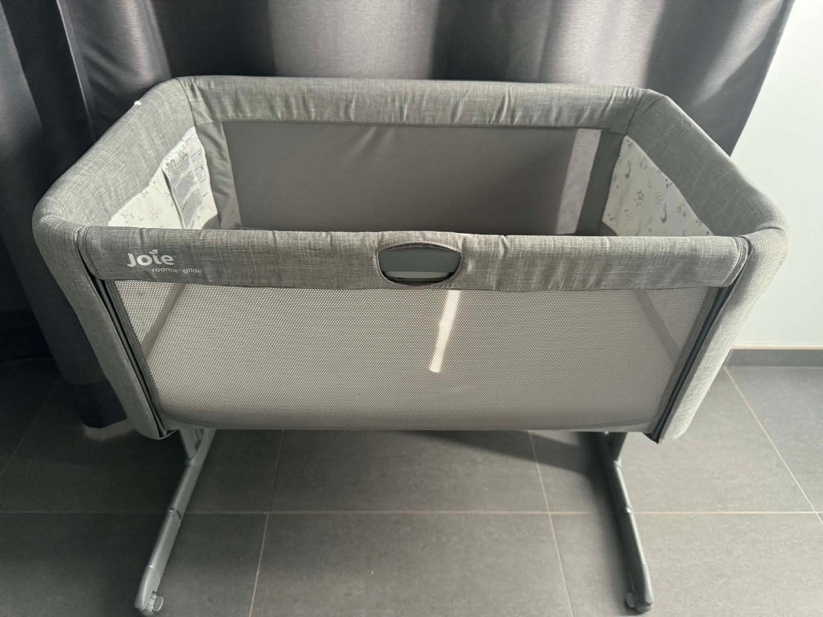Roomie Glide Cododo Cradle - Foggy Grey, Ophalen, Zo goed als nieuw, Wieg
