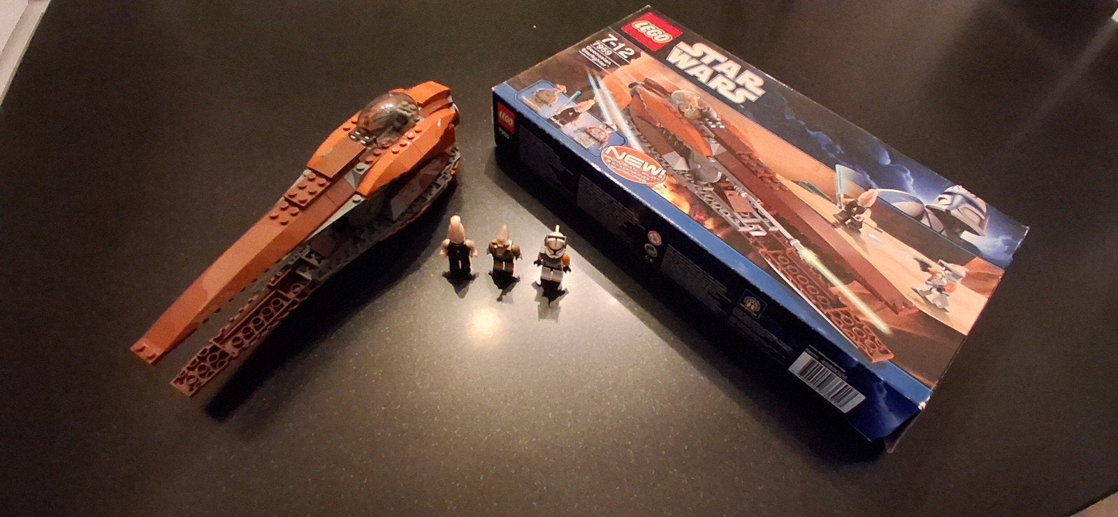 Lego Star Wars 7959 : Geonosian Starfighter, Instructions incluses, Lego, Ensemble complet, Comme neuf