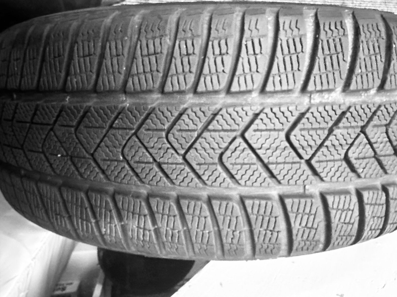 Pneus (x2) Pirelli Hiver run flat BMW X3 245/45 20 pouces, Neuf, Véhicule utilitaire, Pneu(s), Enlèvement