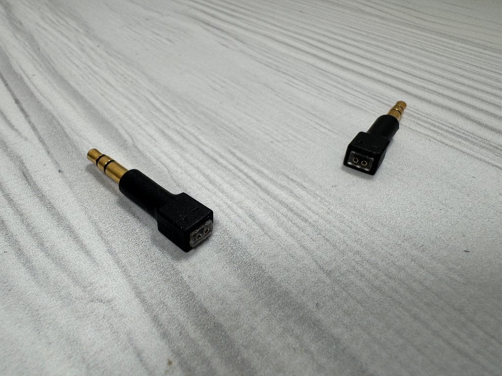 Adapter 0.78 female naar 3.5, TV, Hi-fi & Vidéo, Enlèvement, Neuf, Moins de 2 mètres, Autres câbles