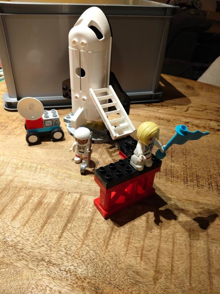 Lego duplo space shuttle, Kinderen en Baby's, Speelgoed | Duplo en Lego, Ophalen of Verzenden, Duplo, Space