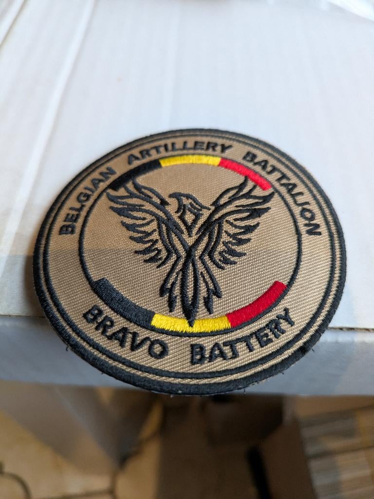 Bravo battery, Enlèvement ou Envoi, Armée de terre, Emblème ou Badge
