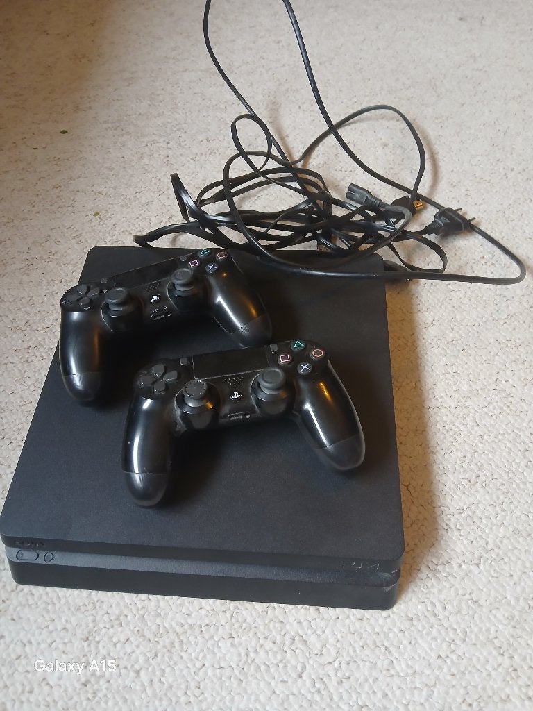 ps4, Consoles de jeu & Jeux vidéo, Enlèvement, Utilisé, Avec 2 manettes, Slim