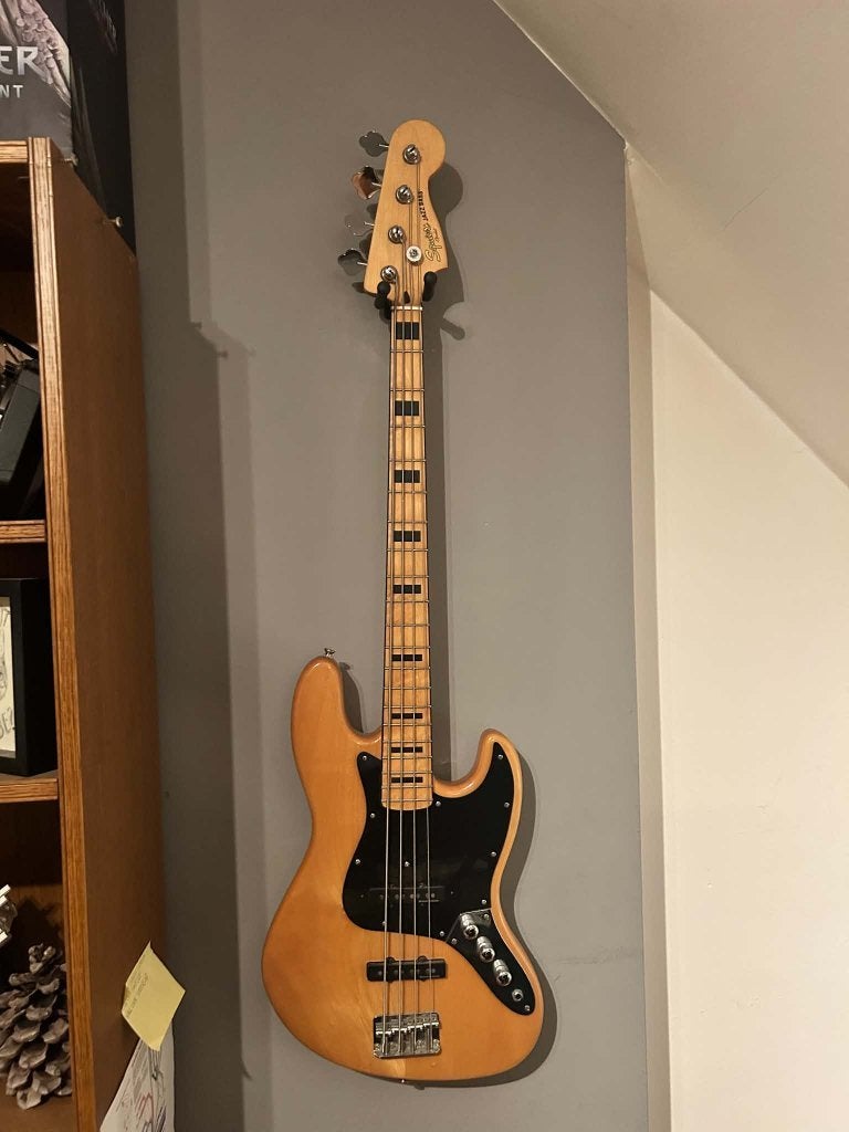 Squier Classic Vibe ‘70s Jazz bass in perfecte staat, Musique & Instruments, Enlèvement, Comme neuf, Électrique