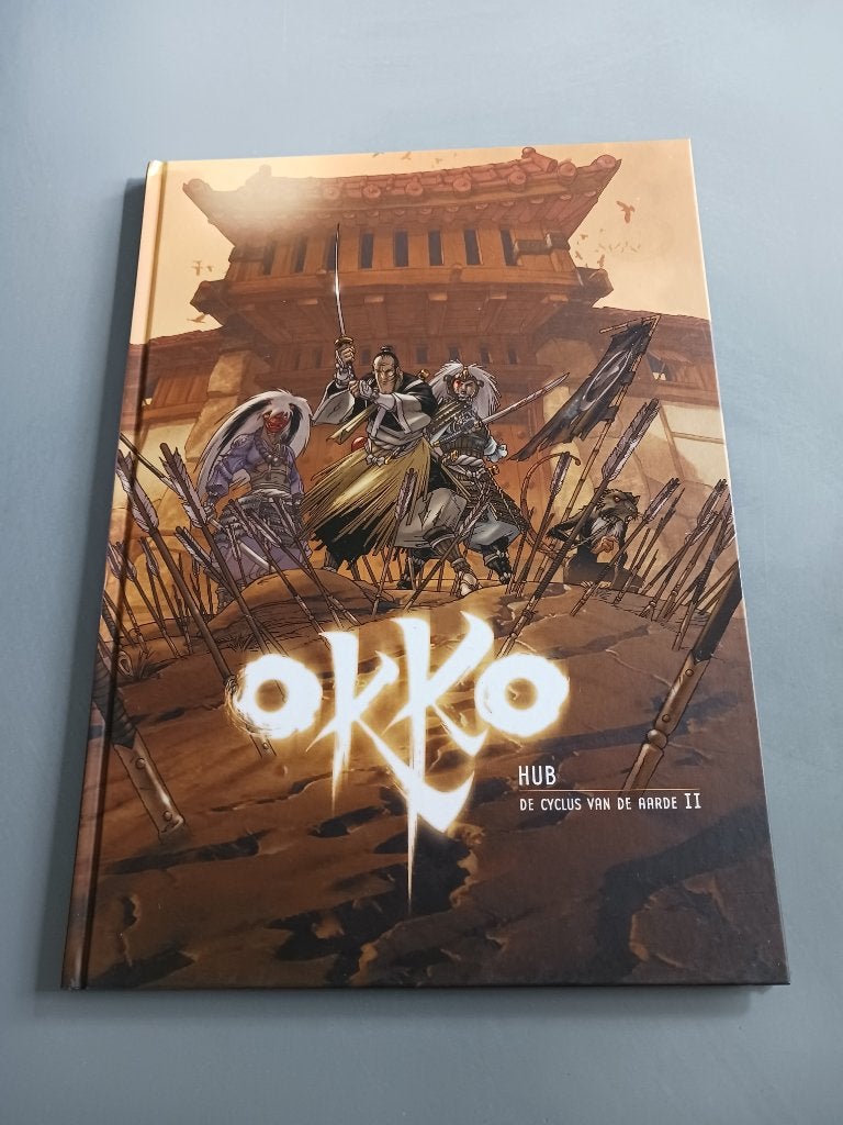 Okko, de Cyclus van de Aarde 2, HC 2de druk, zg staat, Ophalen of Verzenden, Zo goed als nieuw