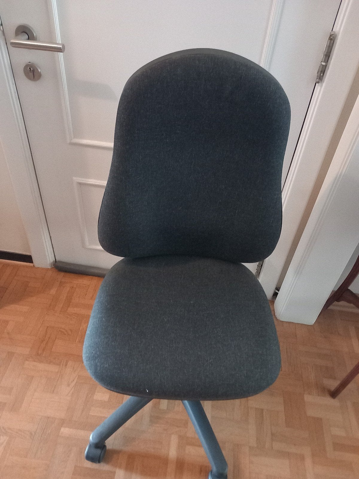 bureau stoel, Ophalen