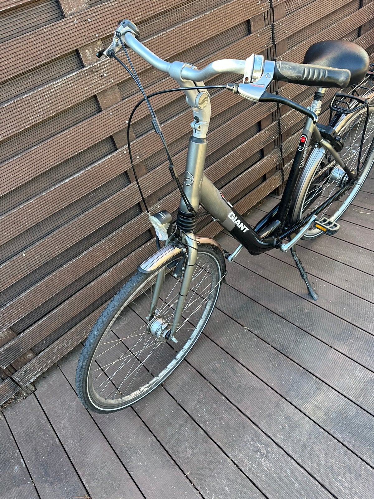 Vélo Giant pour femmes, Accès (extra) bas, Frein sur jante, Enlèvement, 56 cm ou plus
