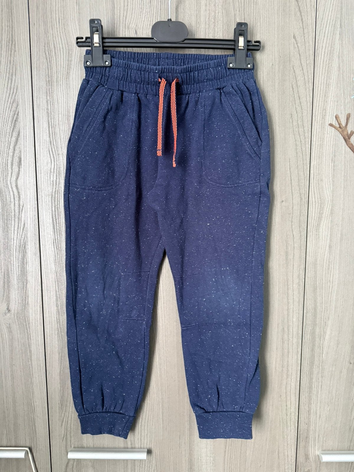 Jogging broek Hema, Kinderen en Baby's, Kinderkleding | Maat 122, Ophalen of Verzenden, Gebruikt, Jongen, Broek