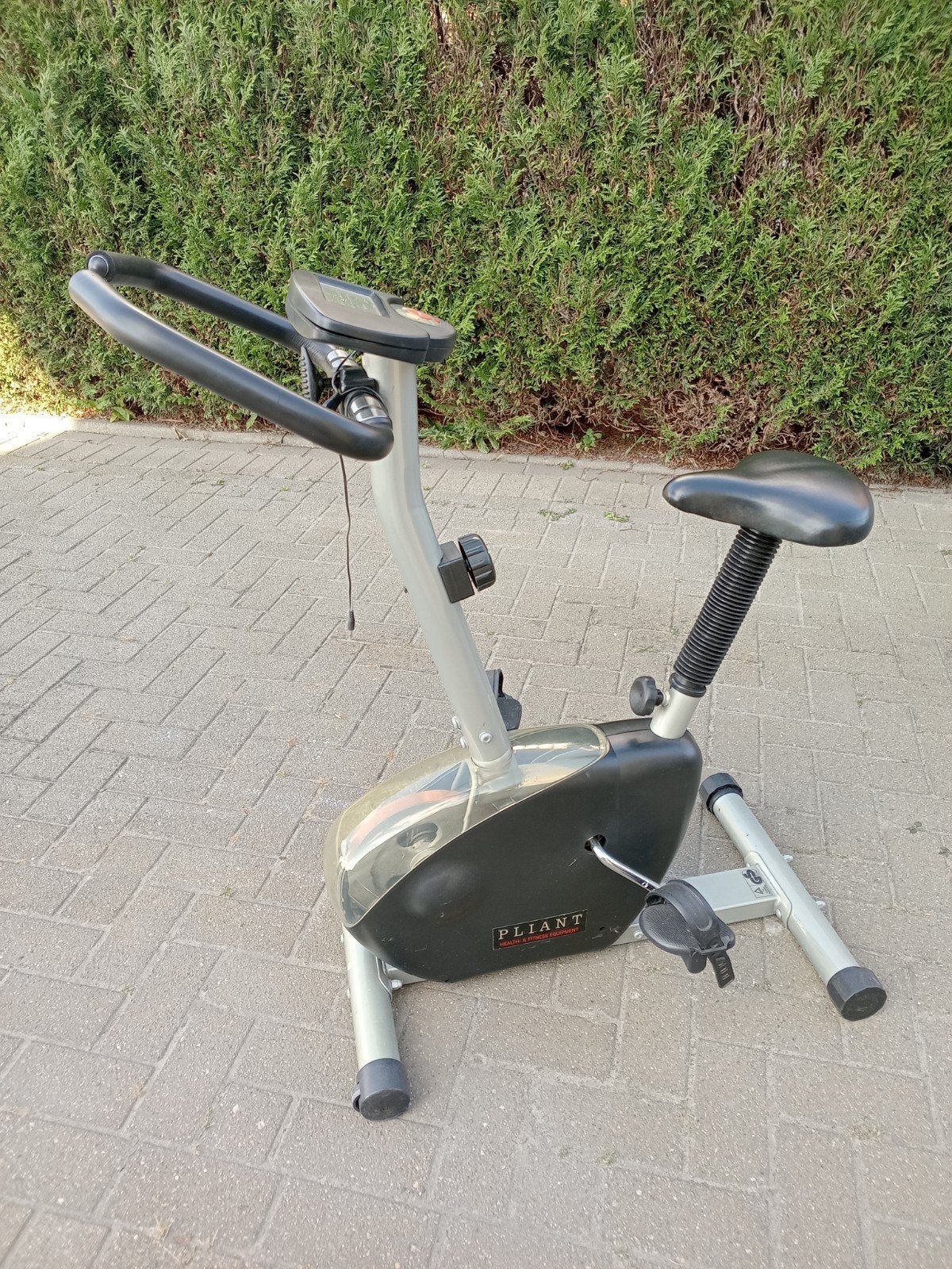 Pliant hometrainer, Sport en Fitness, Ophalen, Hometrainer