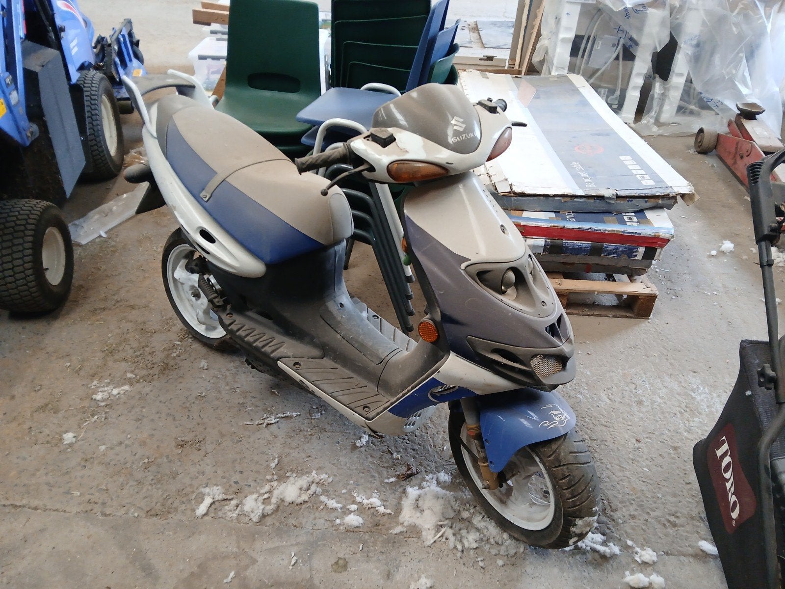 Suzuki Catana watergekoeld bj 2000 klasse B, Enlèvement