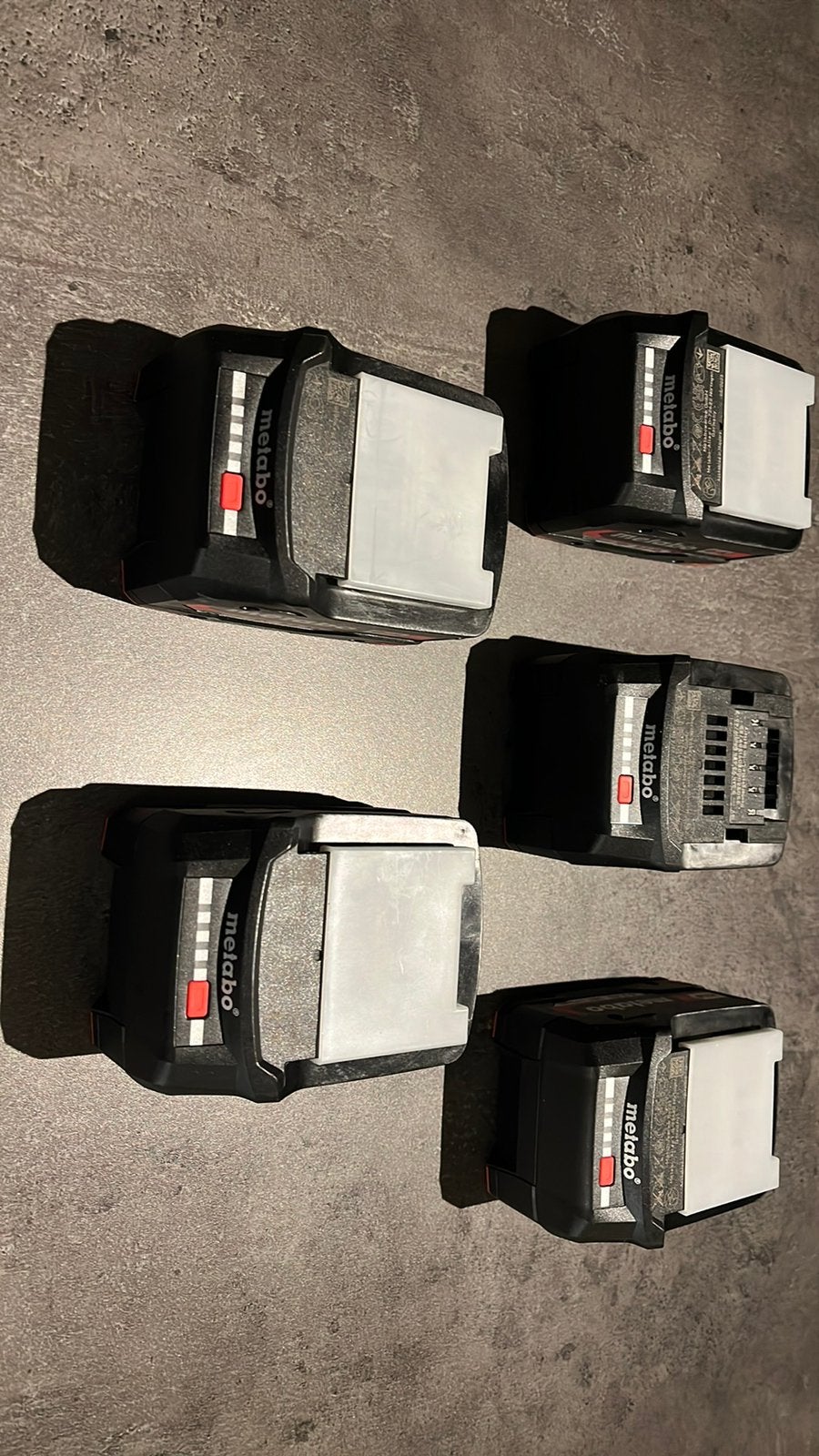 Metabo SSW 18 LTX 300 Brushless plus 5 X 5.2 Ah 18V Batterij, Ophalen, Zo goed als nieuw