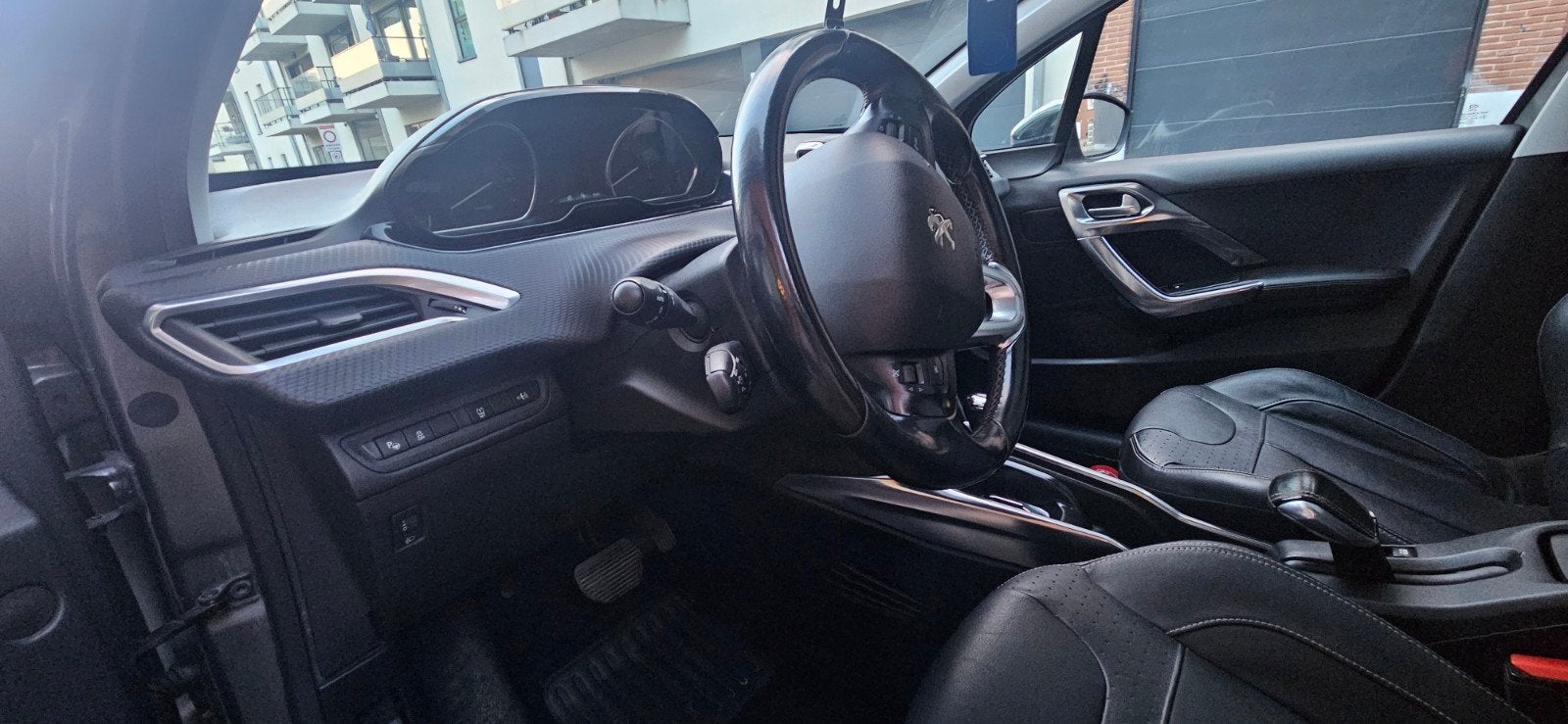 Très belle voiture fiable, options complètes, automatique, Cuir, Euro 5, Achat, 5 portes