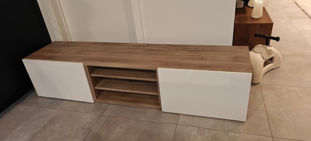 Ikea Besta tv-meubel, Huis en Inrichting, Kasten |Televisiemeubels, Ophalen