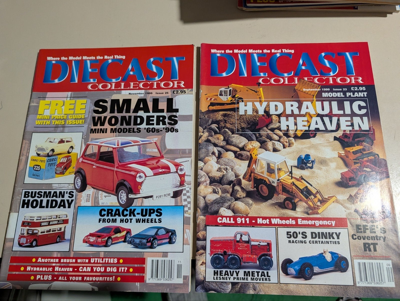 Miniatuurtijdschriften, auto's, enz., Ophalen