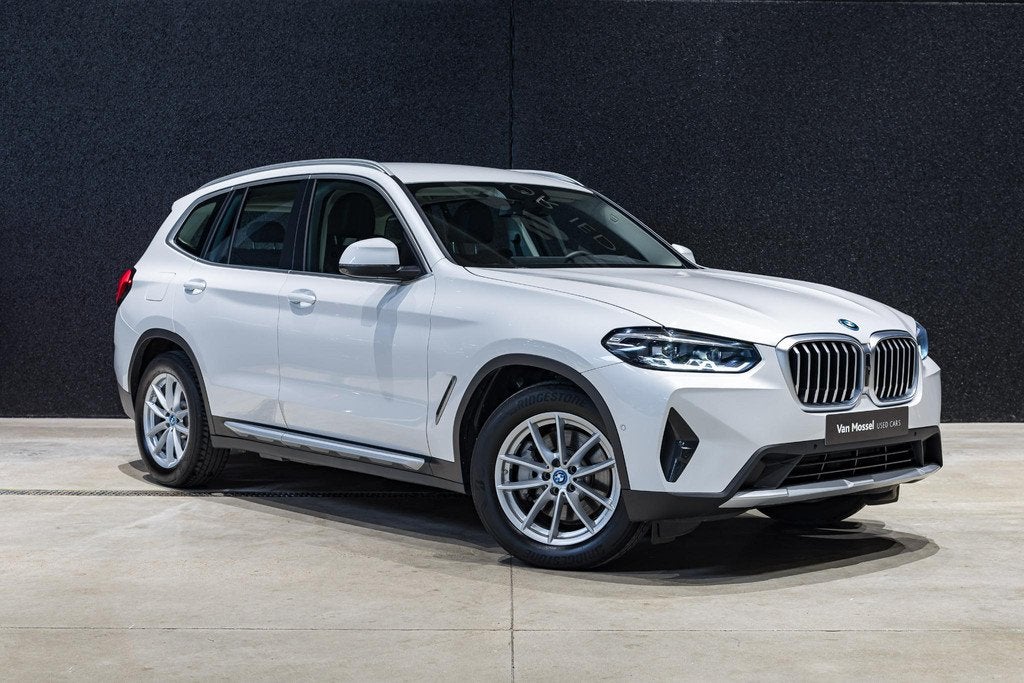 BMW X3 xDrive30e (automatique), 12 kWh, 215 kW, Achat, Hybride rechargeable