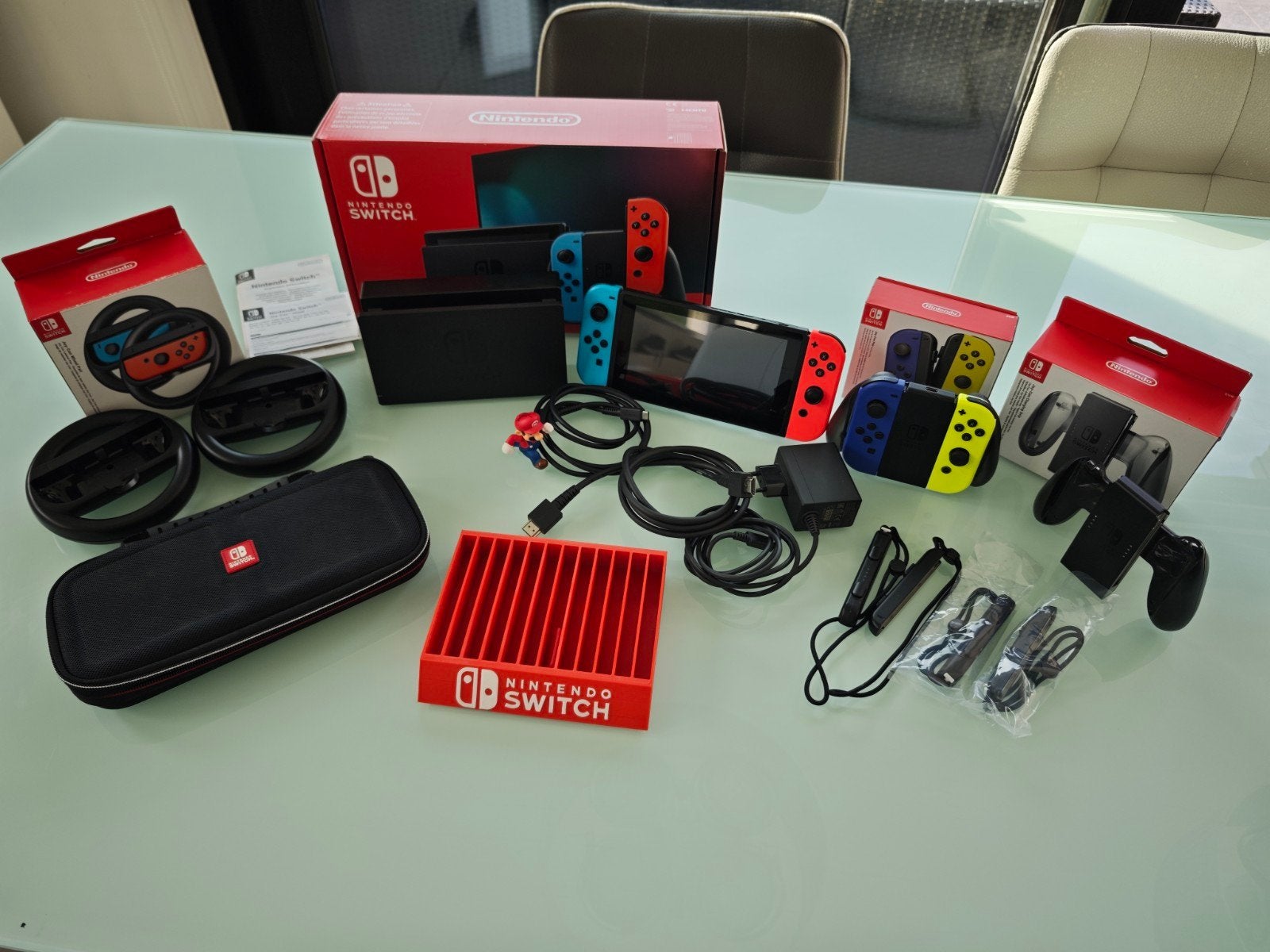 Switch V2 2019, Consoles de jeu & Jeux vidéo, Enlèvement ou Envoi, Comme neuf, Avec 2 manettes, Switch 2019 Upgrade