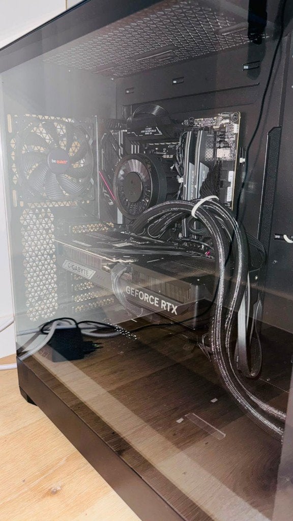 Game PC te koop – RTX 5080 | Ryzen 7 7800X3D | 32GB DDR5, 32 GB, Reconditionné, 4 Ghz ou plus, AMD Ryzen 7