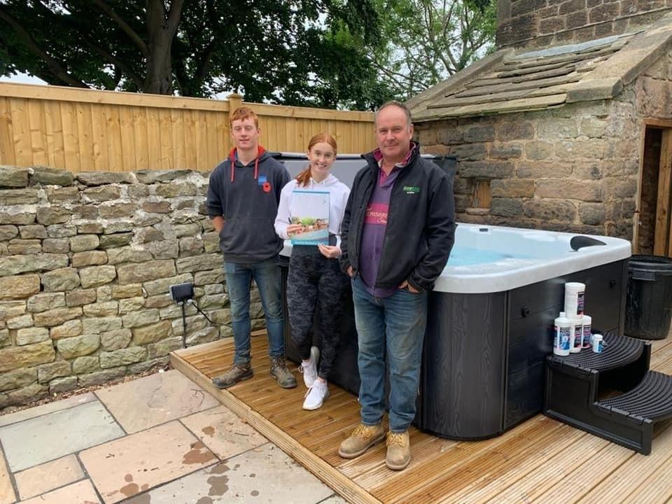 Neuf💦jacuzzi exterieur pour 6 personnes prix tous compris, Enlèvement