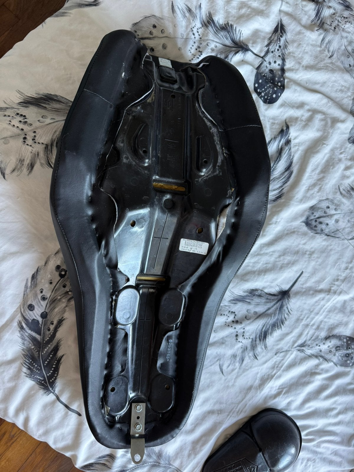 selle de moto Harley - Davidson low rider/siège de moto, Motos, Enlèvement