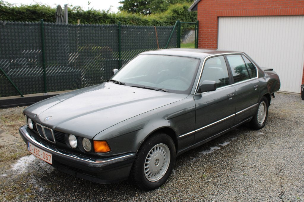BMW E32 730I, Autos, Oldtimers & Ancêtres, Particulier, Air conditionné, Alarme, Rétroviseurs électriques, Intérieur cuir, Auvent